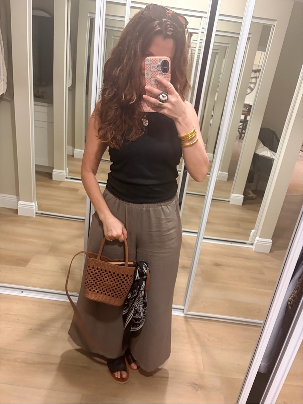 Carly Jean Los Angeles Wide-Leg Olive Green Women's Pants
